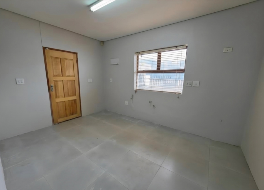To Let 3 Bedroom Property for Rent in Fairview Golf Estate Western Cape